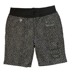 Undefeated Sweat Shorts M Black Herringbone Spellout Heavyweight 9" Athletic